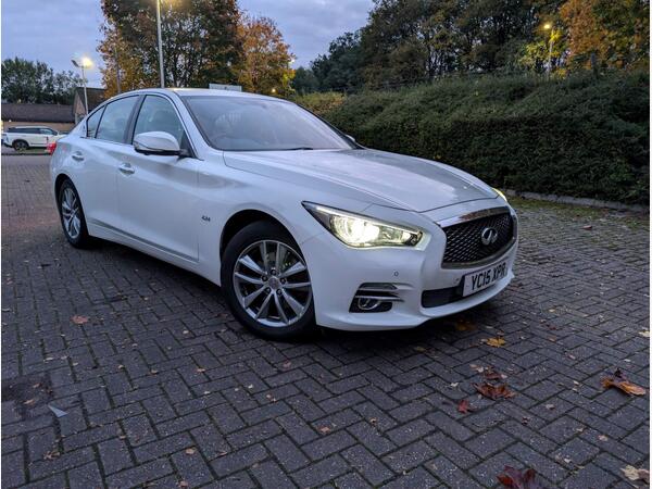 Infiniti Q50 2.2d Premium Auto Euro 5 (s/s) 4dr