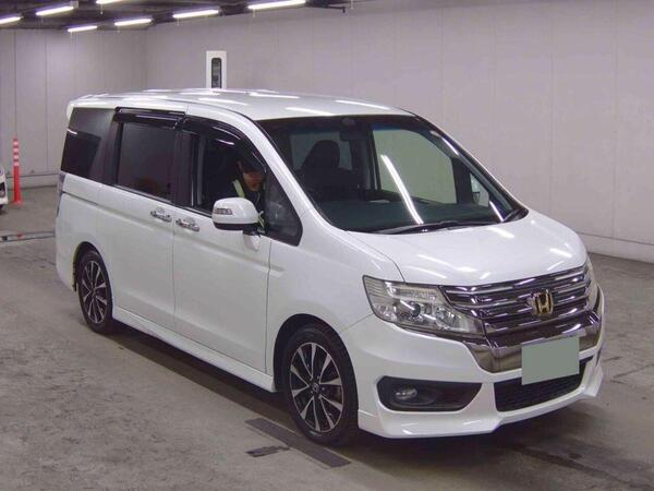 Honda Stepwagon Spada Z Cool Spirit 2.0 Automatic Petrol 5dr