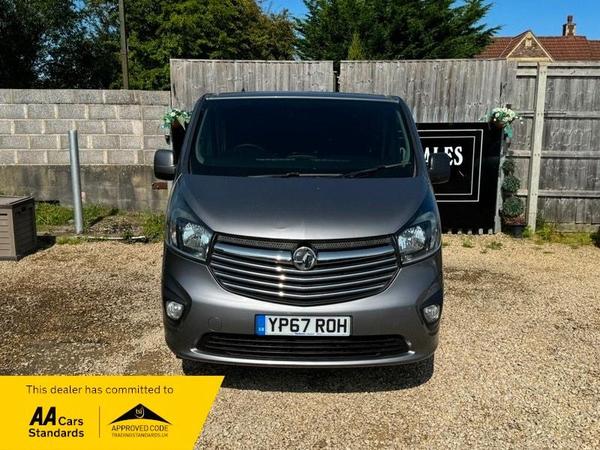 Vauxhall Vivaro 1.6 CDTi 2900 Sportive Crew Van L2 H1 Euro 6 5dr (6 Seat)