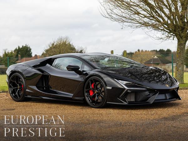 Lamborghini Revuelto 6.5 V12 HPEV 3.8kWh AMT 4WD Euro 6 2dr