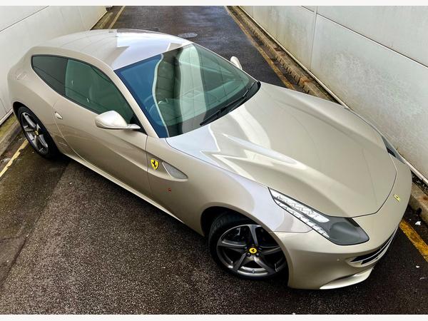 Ferrari FF 6.3 V12 F1 DCT 4WD Euro 5 (s/s) 3dr