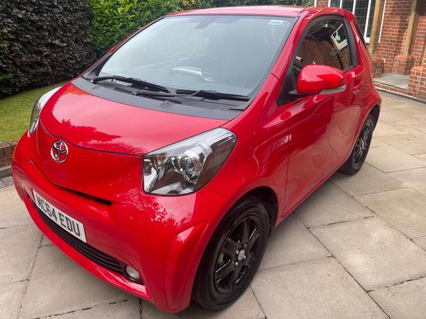 Toyota iQ 1.0 VVT-i 2 Multidrive Euro 5 3dr