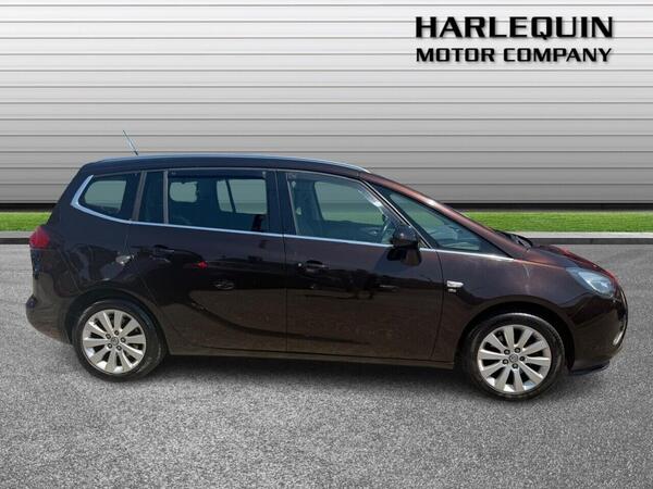 Vauxhall Zafira Tourer 1.4T 16V SE Euro 5 5dr