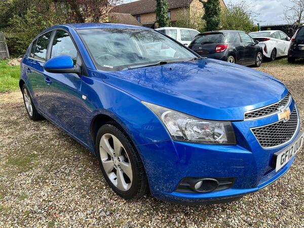 Chevrolet Cruze 1.8 LTZ Auto Euro 5 5dr