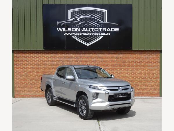 Mitsubishi L200 2.2 DI-D DC Barbarian Auto 4WD Euro 6 (s/s) 4dr