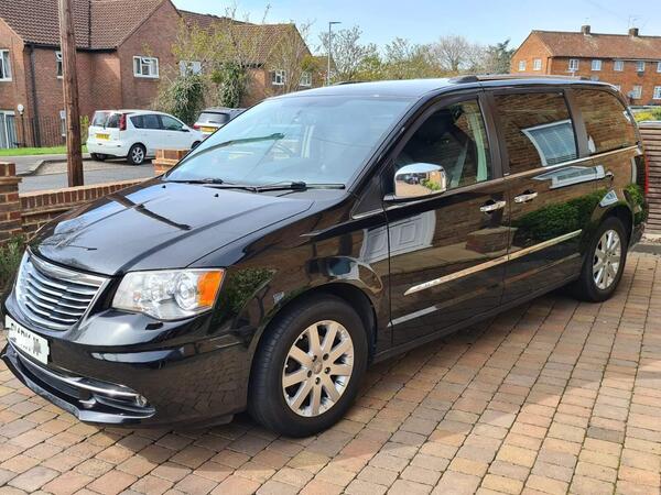 Chrysler Grand Voyager 2.8 CRD Limited Auto Euro 5 5dr