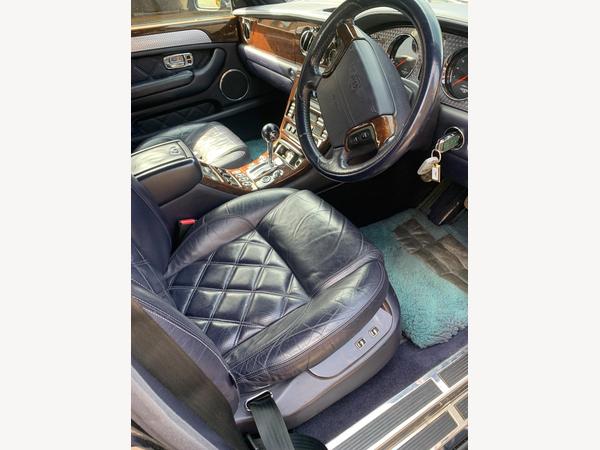 Bentley Arnage 6.8 T 4dr