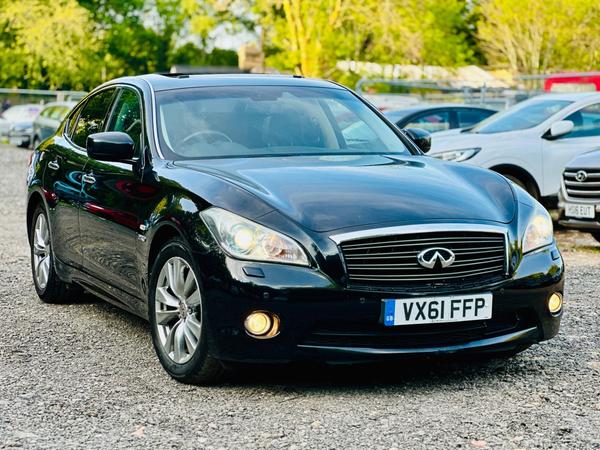Infiniti M 3.5 35h V6 GT Premium Auto Euro 5 (s/s) 4dr