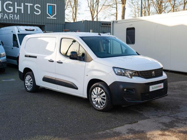 Peugeot Partner 1.5 BlueHDi 850 Professional Long Crew Van Double Cab 6dr Diesel Manual LWB Euro 6 (s/s) (100 bhp) AIRCON, APPLE CARPLAY, 5 SEATER