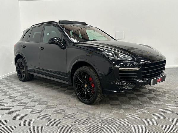 Porsche Cayenne 4.8T V8 Turbo TiptronicS 4WD Euro 6 (s/s) 5dr