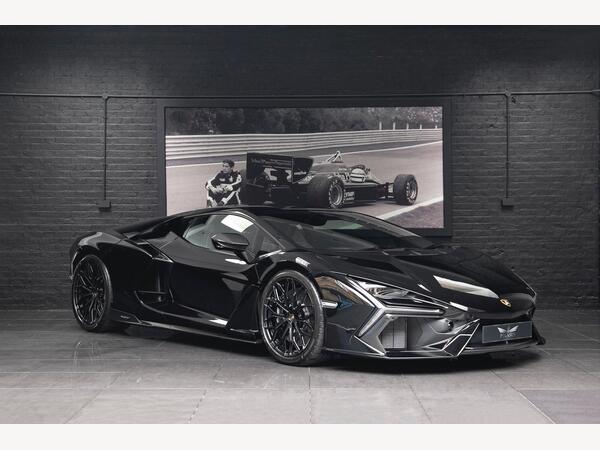 Lamborghini Revuelto 6.5 V12 HPEV 3.8kWh AMT 4WD Euro 6 2dr