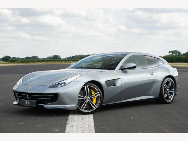 Ferrari GTC4Lusso 6.3 V12 F1 DCT 4WD Euro 6 (s/s) 2dr