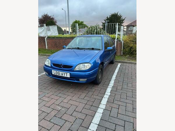 Citroen Saxo 1.1i Desire 5dr
