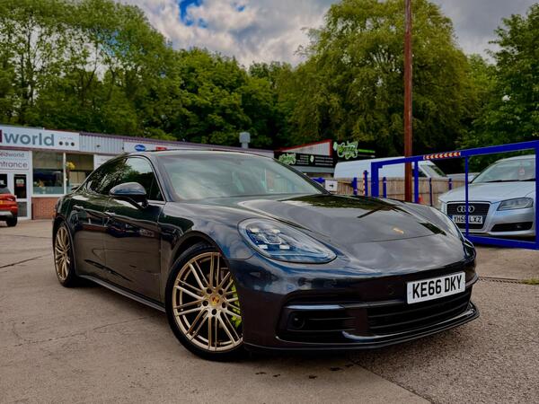 Porsche Panamera 3.0 V6 4 Saloon PDK 4WD Euro 6 (s/s) 5dr