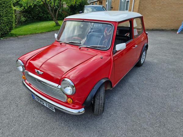 Austin Mini 1.0 City E 2dr