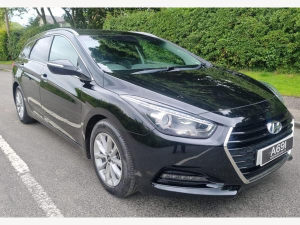 Hyundai i40 1.7 CRDi Blue Drive SE Nav Business Tourer Euro 6 (s/s) 5dr