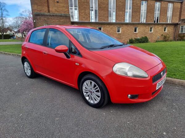 Fiat Grande Punto 1.4 Eleganza Dualogic 5dr