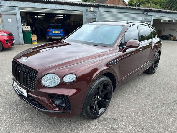 Bentley Bentayga 4.0 V8 Azure EWB Auto 4WD Euro 6 (s/s) 5dr