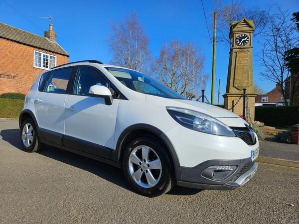 Renault Scenic Xmod 1.5 dCi ENERGY Dynamique TomTom Euro 5 (s/s) 5dr