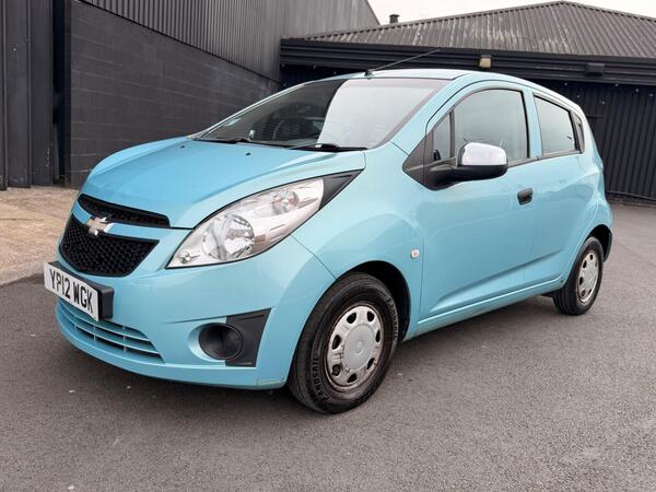 Chevrolet Spark 1.0i + Euro 5 5dr (No a/c)