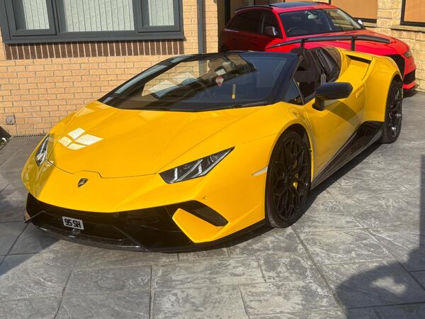 Lamborghini Huracan 5.2 V10 LP 640-4 Performante Spyder LDF 4WD Euro 6 (s/s) 2dr
