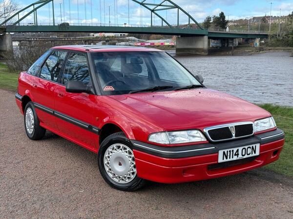 Rover 200 1.4L 5d 94 BHP ELECTRIC SUNROOF, ORIGINAL BOOKPACK