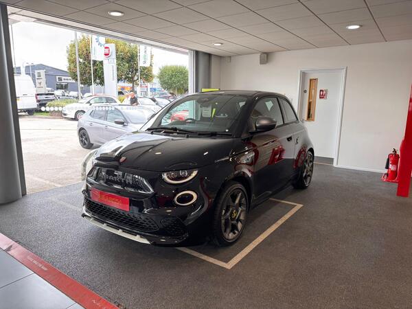Abarth 500e 42kWh Auto 3dr
