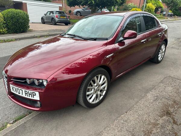 Alfa Romeo 159 3.2 JTS V6 Lusso Saloon 4dr Petrol Q-Tronic Q4 (286 g/km, 260 bhp)