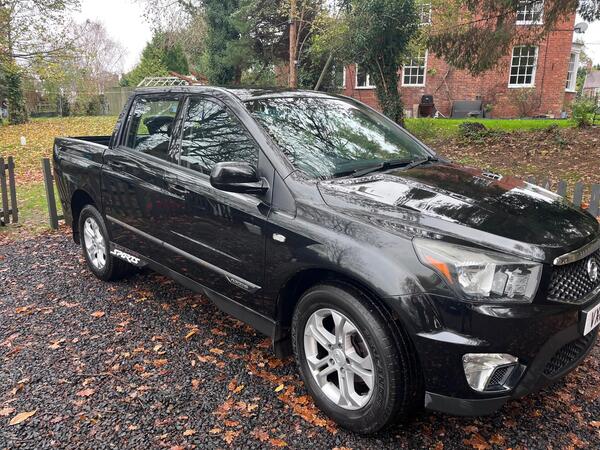 SsangYong Korando Sports 2.0D EX Pickup Double Cab 4dr Diesel Manual 4WD Euro 5 (155 ps)
