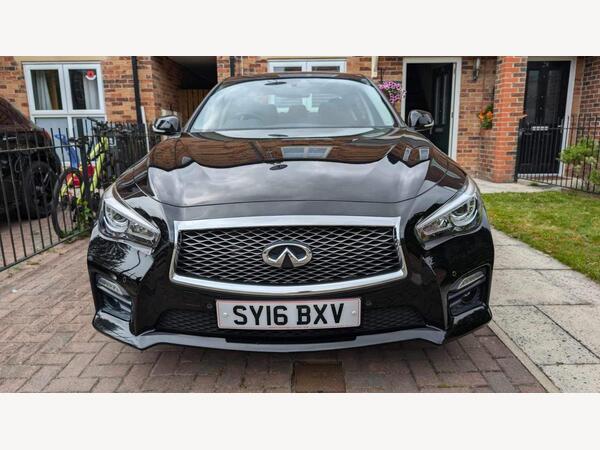 Infiniti Q50 2.0T Sport Auto Euro 5 (s/s) 4dr