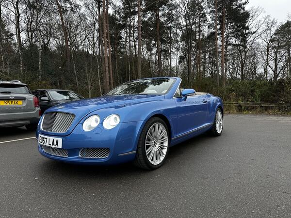 Bentley Continental 6.0 W12 GTC Auto 4WD Euro 4 2dr