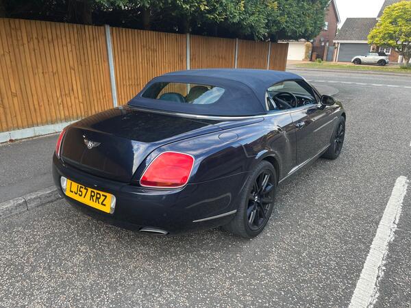 Bentley Continental 6.0 W12 GTC Auto 4WD Euro 4 2dr