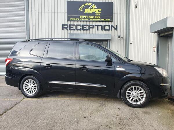 SsangYong Turismo 2.0 e-XDi EX T-Tronic 4WD Selectable Euro 5 5dr