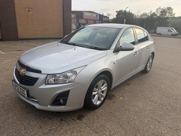 Chevrolet Cruze 1.6 LT Auto Euro 5 5dr