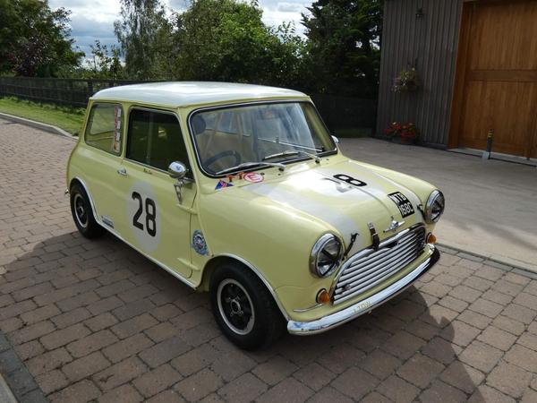 Morris Mini 2dr