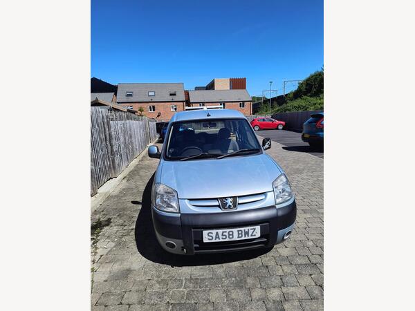 Peugeot Partner 1.4 Totem 5dr