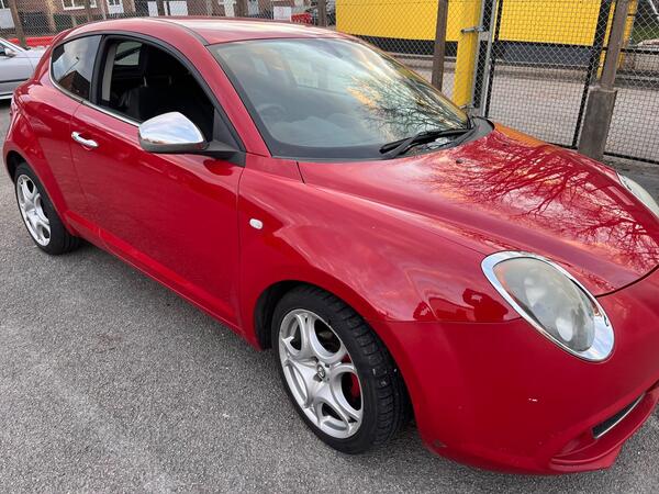 Alfa Romeo MiTo 875 TB TwinAir Distinctive Euro 6 (s/s) 3dr