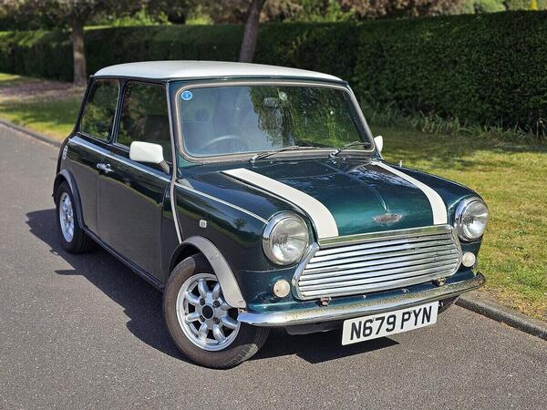 Rover Mini 1.3 Classic Cooper 1.3 2dr Saloon Manual Petrol