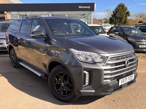 SsangYong Musso 2.2D Saracen Auto 4WD Euro 6 4dr