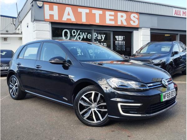 Volkswagen e-Golf 35.8kWh e-Golf Auto 5dr