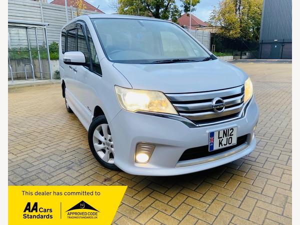 Nissan Serena 2.0 PURE DRIVE S-HYBRID PETROL 8 SEATS 5dr