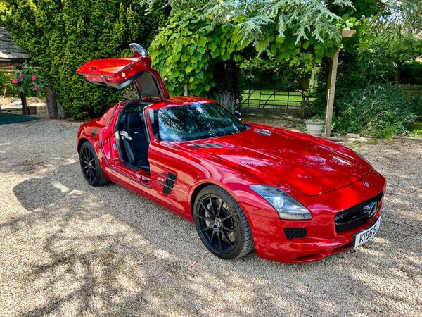 Mercedes-Benz SLS 6.2 63 V8 AMG Coupe 2dr Petrol SpdS DCT Euro 5 (571 ps)