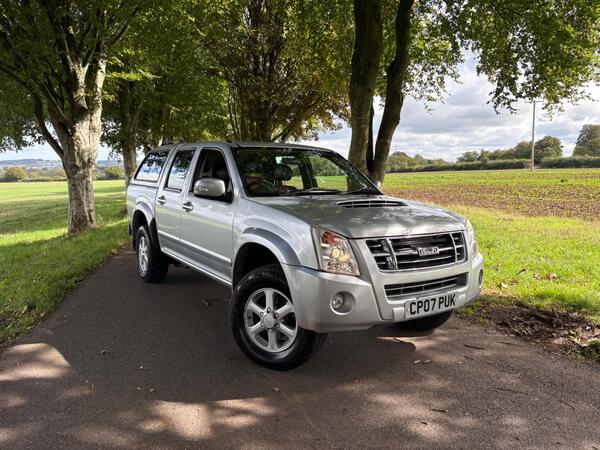 Isuzu Rodeo 2.5 TD Denver Pickup 4dr Diesel Manual 4WD (213 g/km, 134 bhp)
