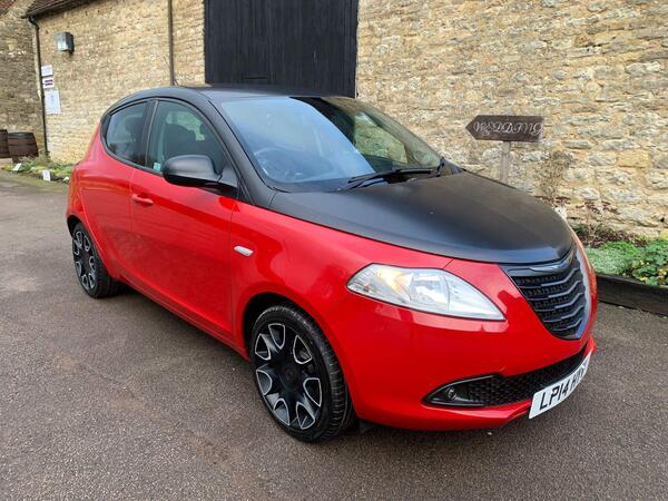 Chrysler Ypsilon 1.2 S-Series Euro 5 (s/s) 5dr
