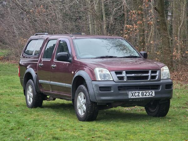 Isuzu Rodeo 3.0 TD Denver Pickup 4dr Diesel Manual 4WD (243 g/km, 129 bhp)