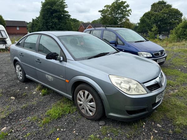 Vauxhall Vectra 1.8i 16v Life 5dr