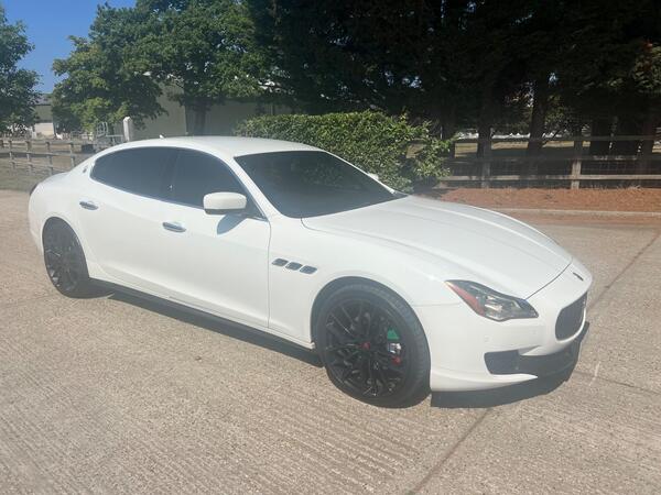 Maserati Quattroporte 3.0D V6 ZF Euro 5 (s/s) 4dr