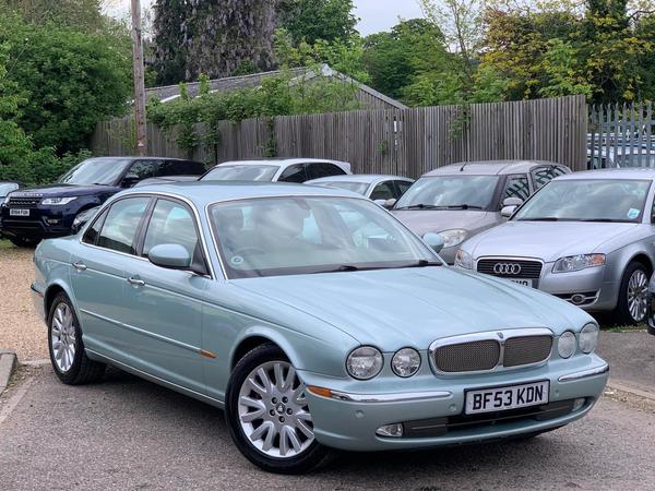 Jaguar XJ 3.0 SE 4dr
