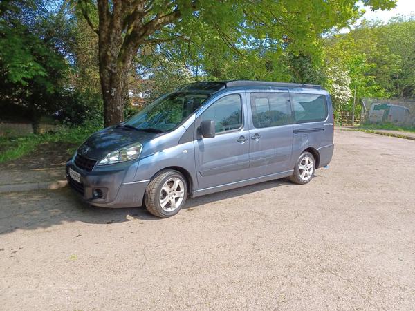 Peugeot Expert Tepee 2.0 HDi Tepee Comfort Combi Van 4dr Diesel Manual L2 (179 g/km, 98 bhp)