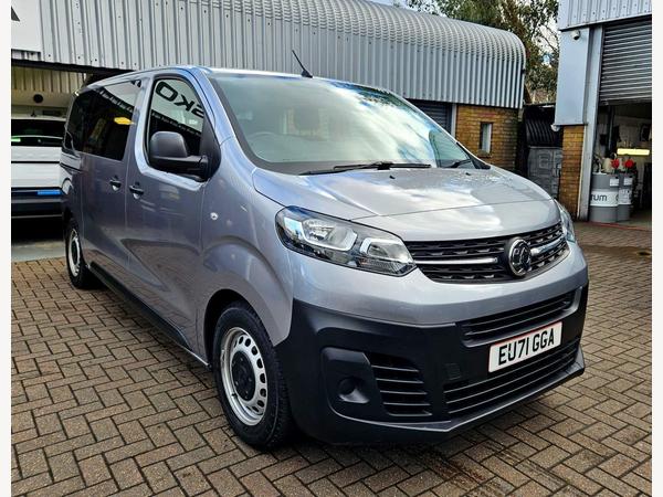 Vauxhall Vivaro Life 1.5 Turbo D Edition M SWB Euro 6 (s/s) 5dr (9 Seat)